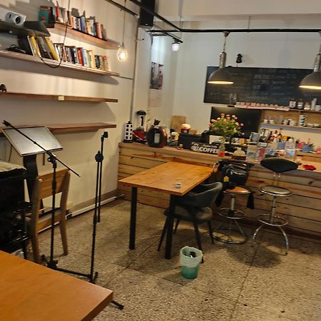 Formosa Backpackers Hostel & Apartment（青年民宿） Hualien Exterior foto